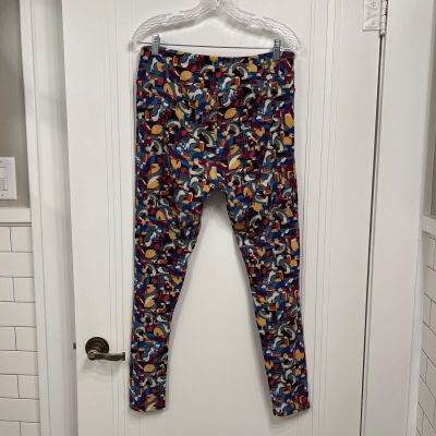 LuLaRoe Bright Multi-Color Tropical Bird Print Leggings Tall & Curvy